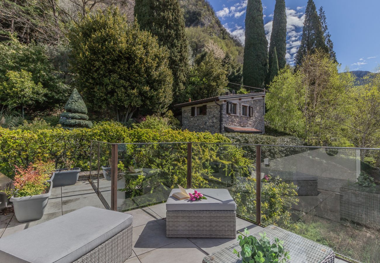 Appartamento a Varenna - La terrazza di Marta Appartamento a Varenna - La terrazza di Marta