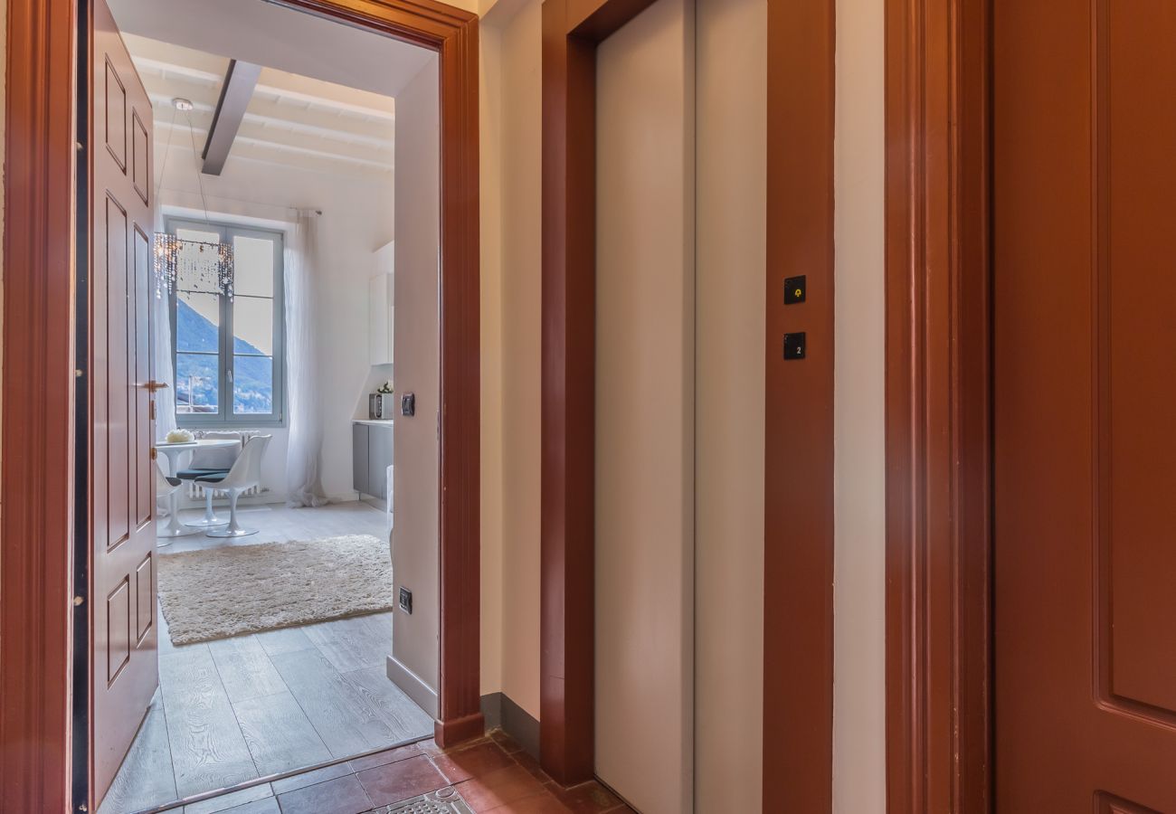 Appartamento a Varenna - Il Diamante del Lago Appartamento a Varenna - Il Diamante del Lago