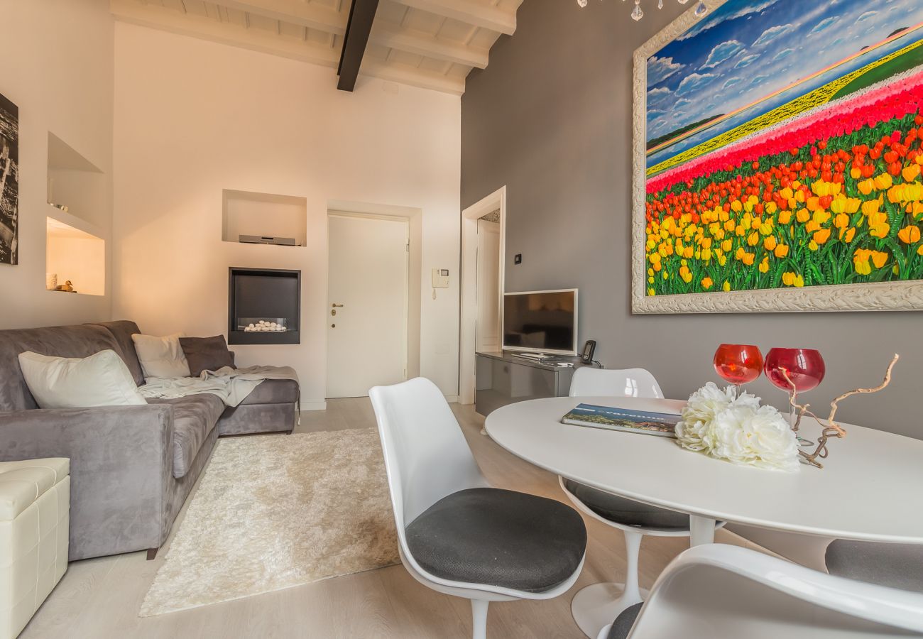 Appartamento a Varenna - Il Diamante del Lago Appartamento a Varenna - Il Diamante del Lago