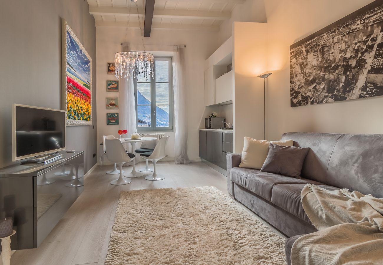 Appartamento a Varenna - Il Diamante del Lago Appartamento a Varenna - Il Diamante del Lago