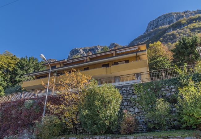 Appartamento a Varenna - Angolo con Vista Appartamento a Varenna - Angolo con Vista
