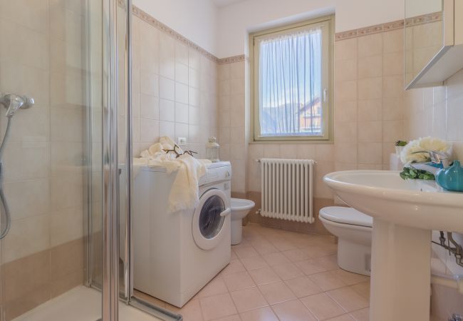 Appartamento a Perledo - Casa Andrea Varenna Appartamento a Perledo - Casa Andrea Varenna