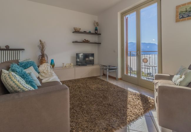 Appartamento a Perledo - Casa Andrea Varenna Appartamento a Perledo - Casa Andrea Varenna