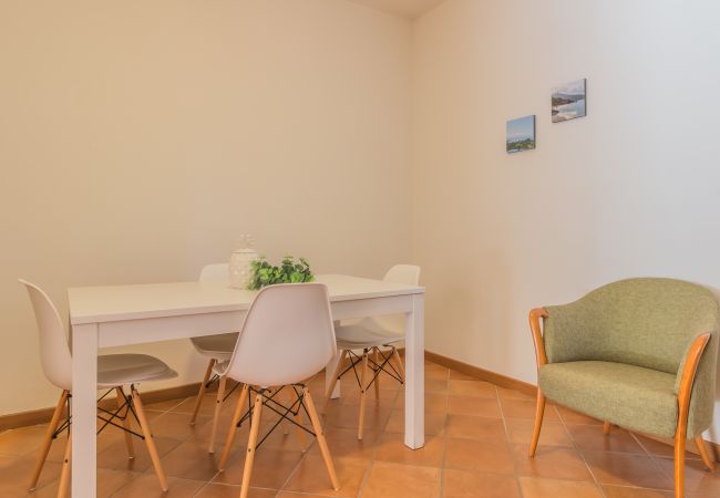 Appartamento a Varenna - Casa Bobbie Appartamento a Varenna - Casa Bobbie