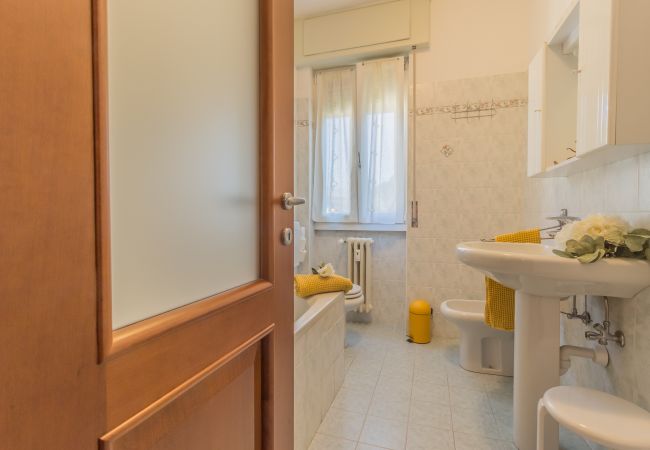 Appartamento a Varenna - Casa Bobbie Appartamento a Varenna - Casa Bobbie