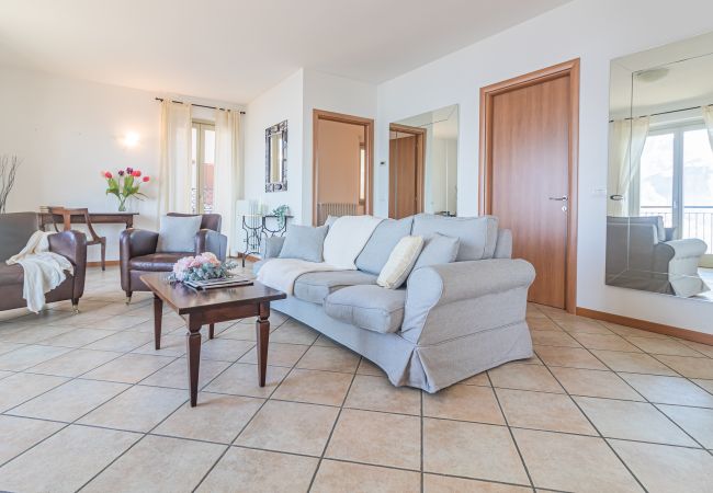 Appartamento a Perledo - Sunny Varenna Apartment Appartamento a Perledo - Sunny Varenna Apartment