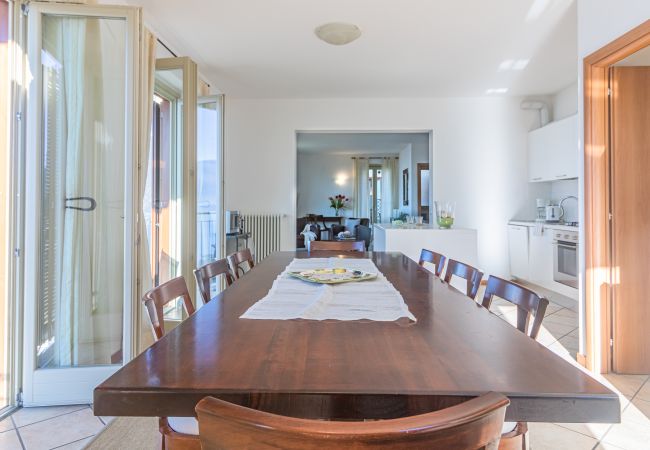 Appartamento a Perledo - Sunny Varenna Apartment Appartamento a Perledo - Sunny Varenna Apartment