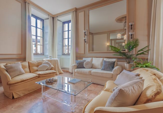 Appartamento a Varenna - Miranda's Home Appartamento a Varenna - Miranda's Home