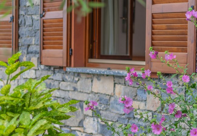 Appartamento a Perledo - Golden View Apartment Appartamento a Perledo - Golden View Apartment