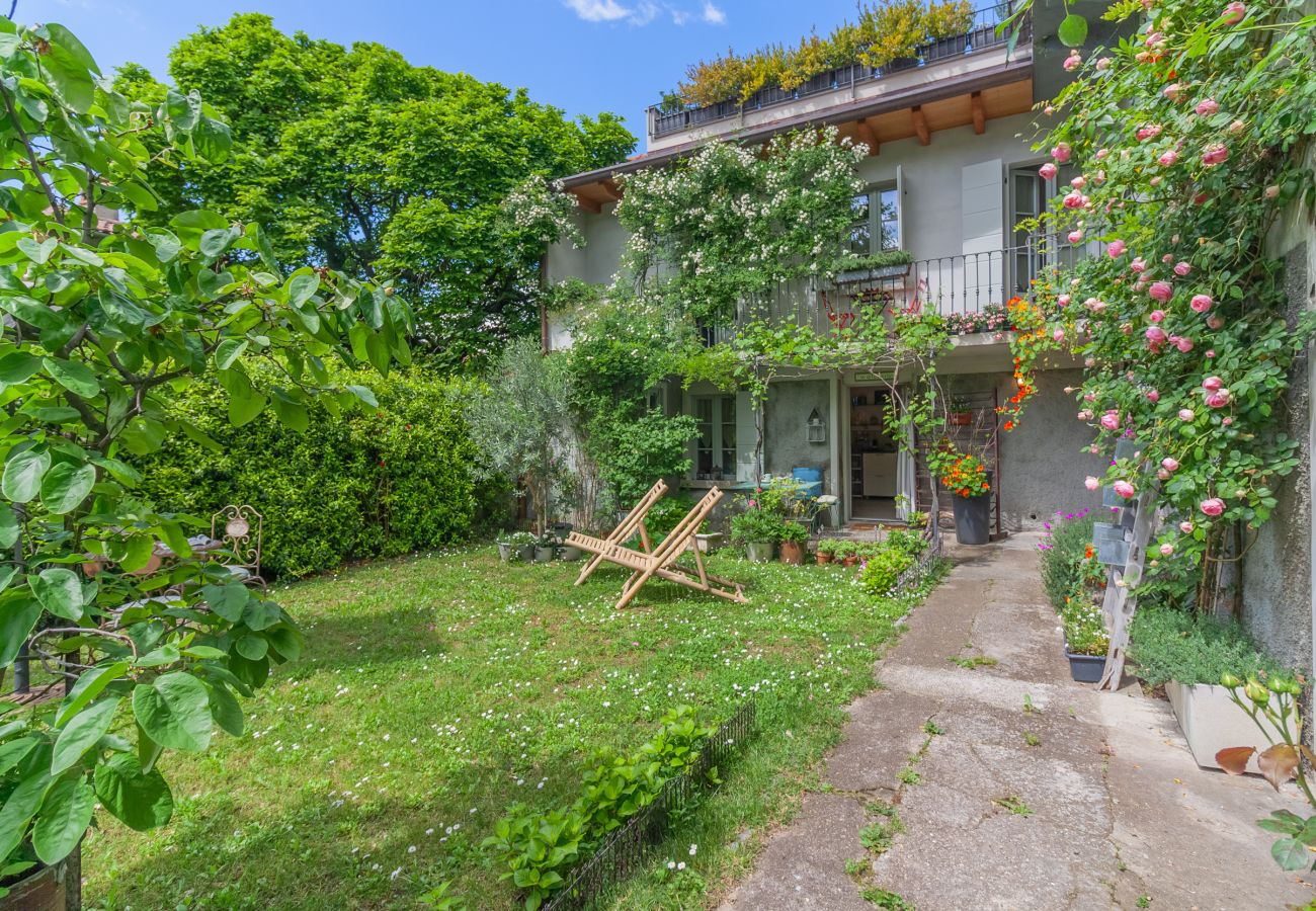 Casa a Lierna - Green Garden House