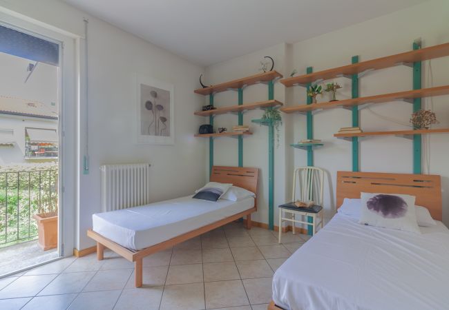 Appartamento a Mandello del Lario - Sunflowers Home Appartamento a Mandello del Lario - Sunflowers Home