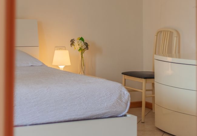 Appartamento a Mandello del Lario - Sunflowers Home Appartamento a Mandello del Lario - Sunflowers Home