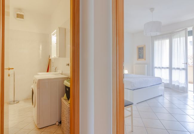 Appartamento a Mandello del Lario - Sunflowers Home Appartamento a Mandello del Lario - Sunflowers Home