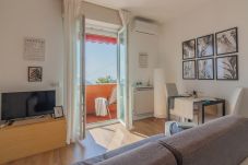 Appartamento a Perledo - Roberta's Home