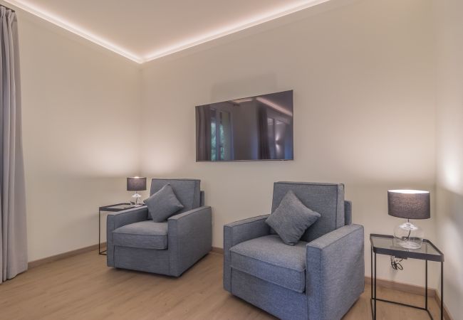 Appartamento a Perledo - Casa Sandra Giardino e Lago Appartamento a Perledo - Casa Sandra Giardino e Lago