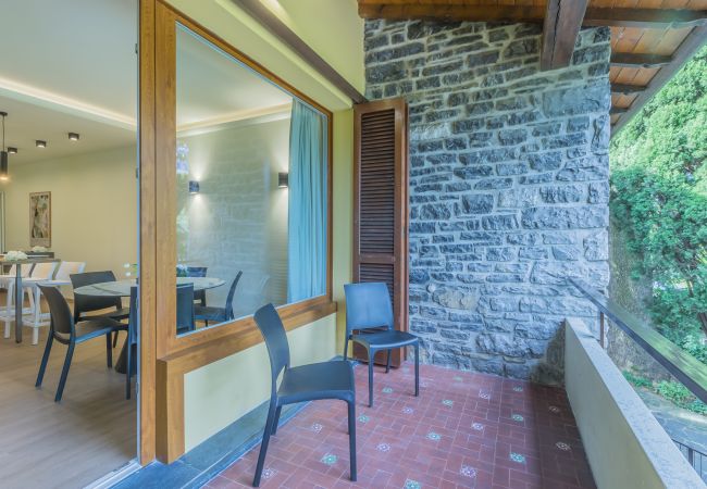 Appartamento a Perledo - Casa Sandra Giardino e Lago Appartamento a Perledo - Casa Sandra Giardino e Lago