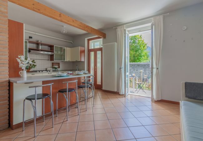 Appartamento a Mandello del Lario - La Casa sul Fiume Appartamento a Mandello del Lario - La Casa sul Fiume