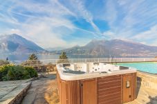 Villa a Perledo - Villa La Perledina