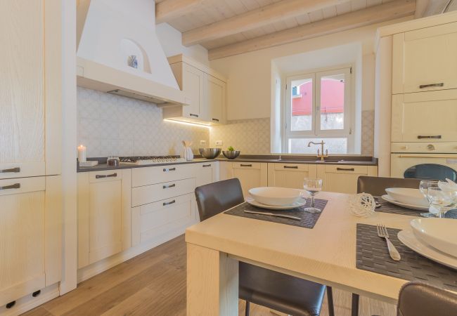 Apartment in Varenna - Elizabeth House Varenna Apartment in Varenna - Elizabeth House Varenna