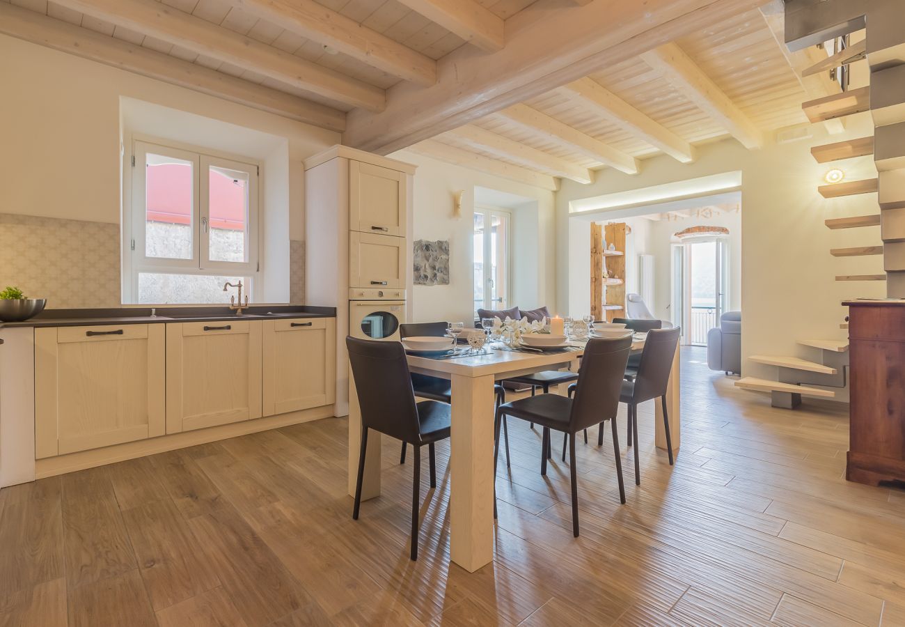 Apartment in Varenna - Elizabeth House Varenna Apartment in Varenna - Elizabeth House Varenna