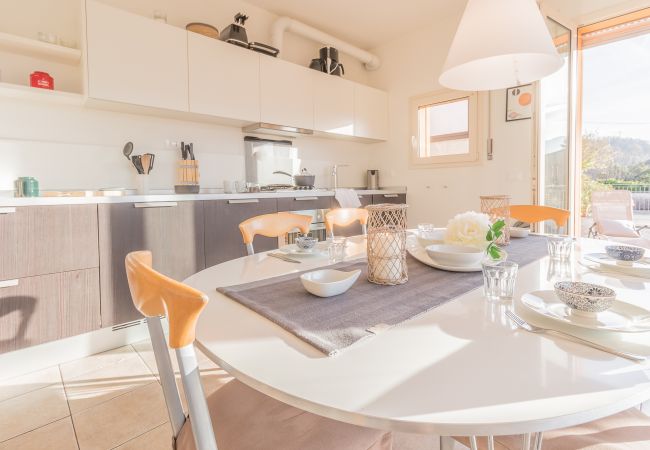 Apartment in Lierna - Casa Tre Sole Apartment in Lierna - Casa Tre Sole