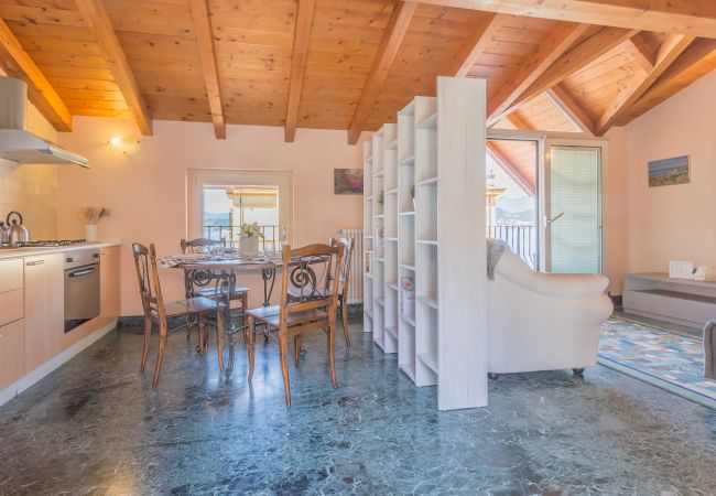 Apartment in Varenna - Casa Del Tiglio Apartment in Varenna - Casa Del Tiglio