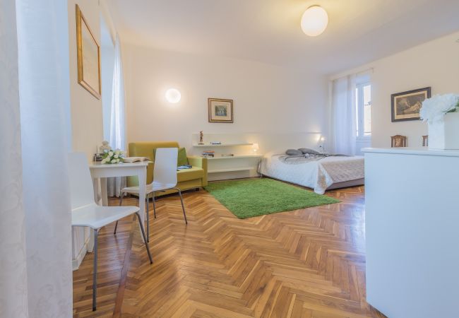 Apartment in Varenna - La Casa di Rosa Apartment in Varenna - La Casa di Rosa