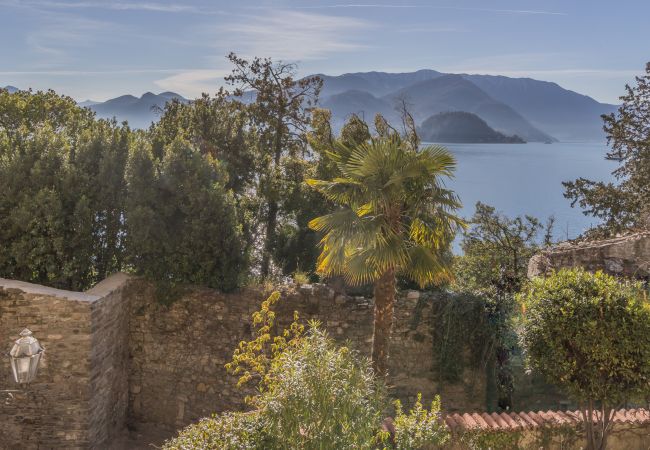 Apartment in Varenna - Casa Magnolia Varenna Apartment in Varenna - Casa Magnolia Varenna