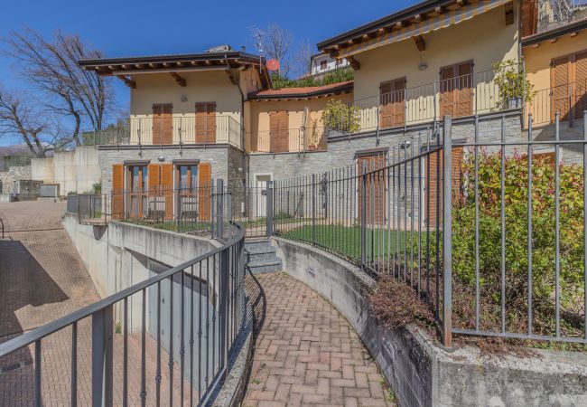 Apartment in Perledo - Varenna Wanderlust Apartment in Perledo - Varenna Wanderlust