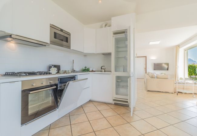 Apartment in Perledo - Varenna O Sole Mio Apartment in Perledo - Varenna O Sole Mio