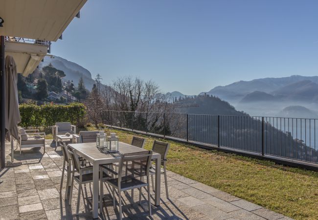 Apartment in Perledo - Varenna O Sole Mio Apartment in Perledo - Varenna O Sole Mio