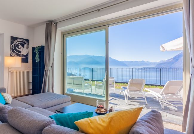 Apartment in Perledo - The Patio over Varenna Apartment in Perledo - The Patio over Varenna
