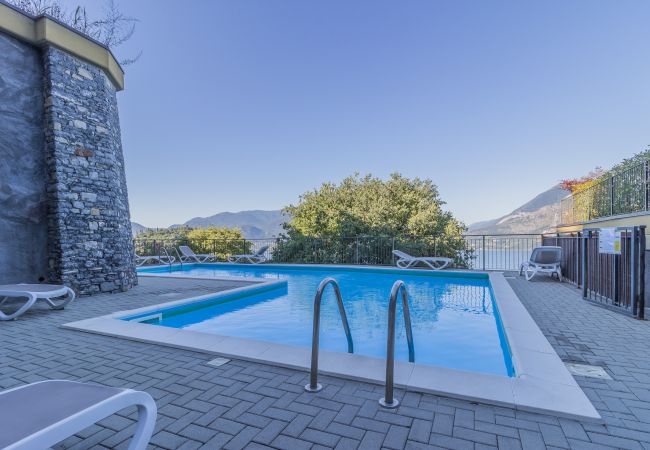 Apartment in Perledo - The Patio over Varenna Apartment in Perledo - The Patio over Varenna