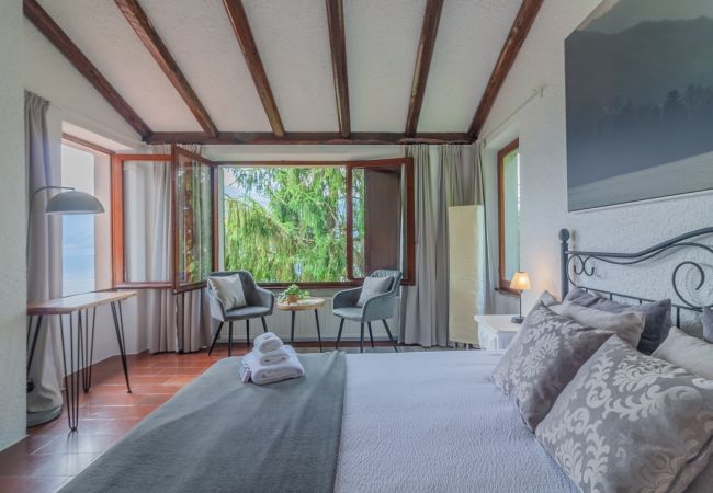 Villa in Varenna - Villa Bianca Lierna Villa in Varenna - Villa Bianca Lierna