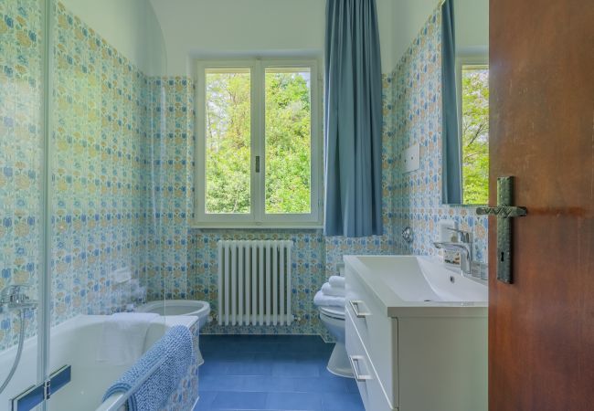 Villa in Varenna - Villa Bianca Lierna Villa in Varenna - Villa Bianca Lierna