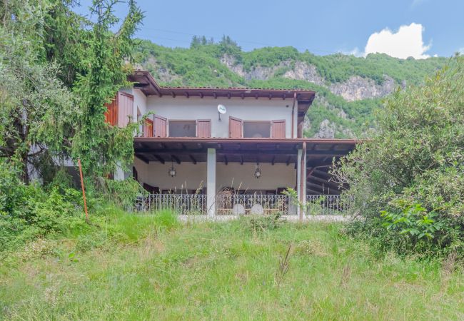 Villa in Varenna - Villa Bianca Lierna Villa in Varenna - Villa Bianca Lierna
