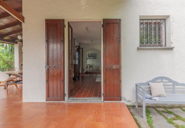 Villa in Varenna - Villa Bianca Lierna Villa in Varenna - Villa Bianca Lierna
