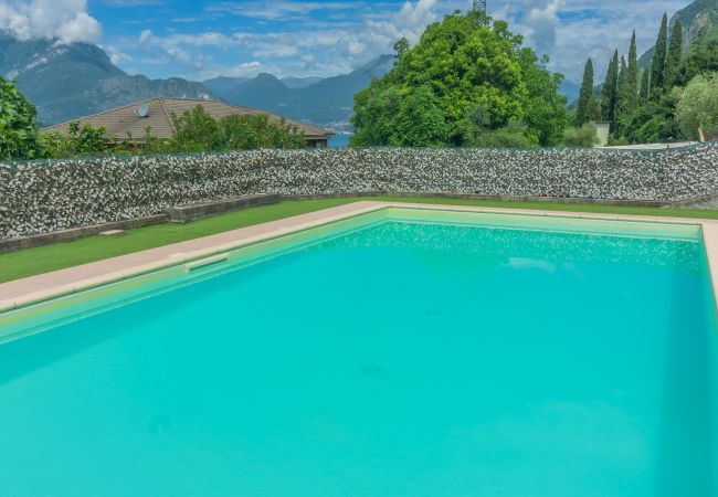 Apartment in Lierna - Magic Lake View Apartment in Lierna - Magic Lake View