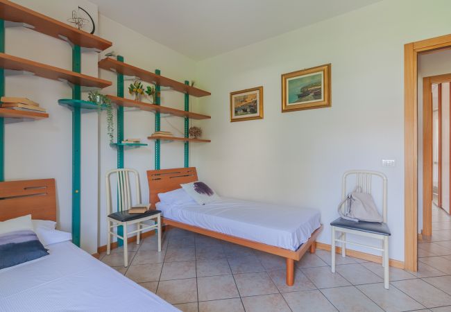 Apartment in Mandello del Lario - Sunflowers Home Apartment in Mandello del Lario - Sunflowers Home