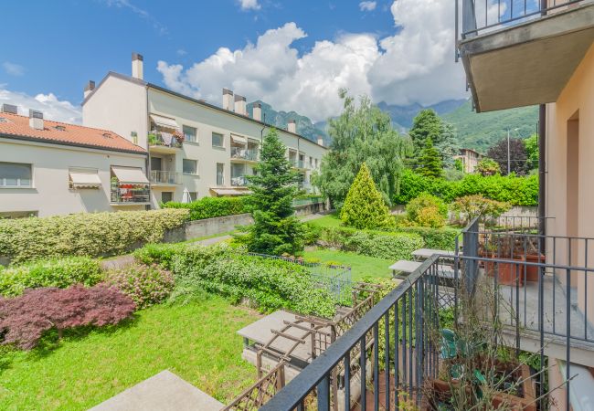 Apartment in Mandello del Lario - Sunflowers Home Apartment in Mandello del Lario - Sunflowers Home