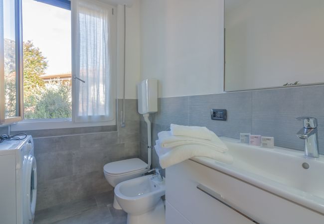 Apartment in Lierna - Sweet Caroline Apartment in Lierna - Sweet Caroline
