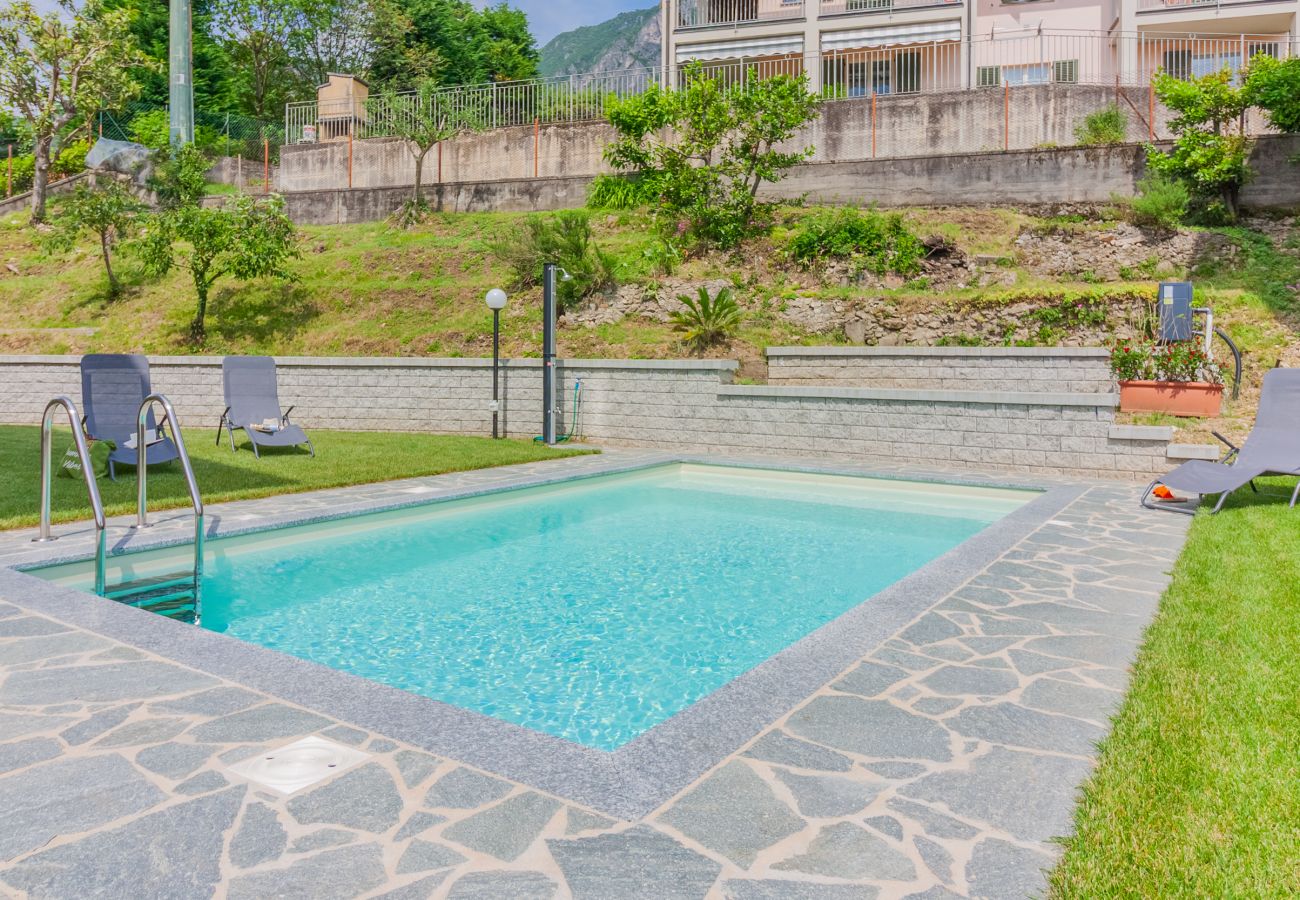 Apartment in Lierna - Sweet Caroline