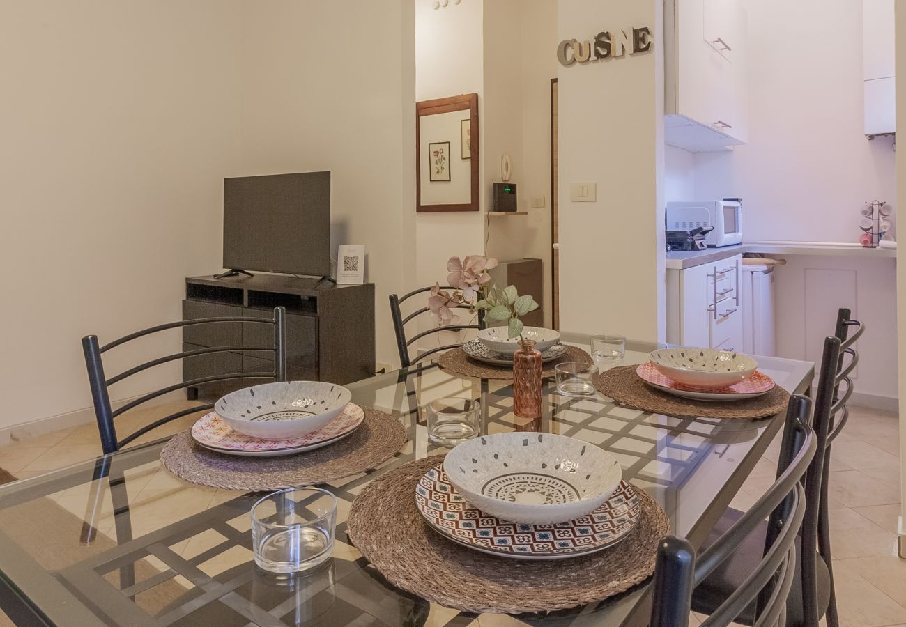 Apartment in Lierna - Le Foyer du Bizet Apartment in Lierna - Le Foyer du Bizet