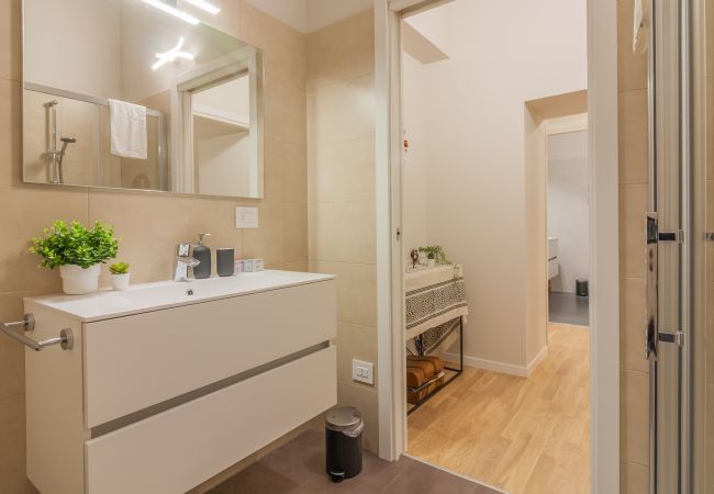 Apartment in Bellano - A Night At the Museum - Lake Como Apartment in Bellano - A Night At the Museum - Lake Como