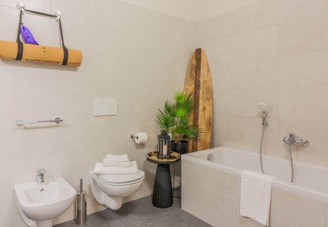 Apartment in Bellano - A Night At the Museum - Lake Como Apartment in Bellano - A Night At the Museum - Lake Como