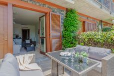 Apartment in Perledo - Giardino al Tramonto