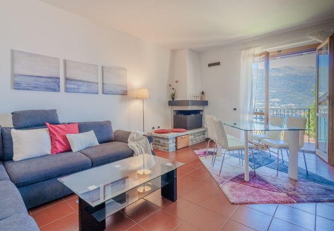 Apartment in Bellano - Tra Lago e Cielo Apartment in Bellano - Tra Lago e Cielo