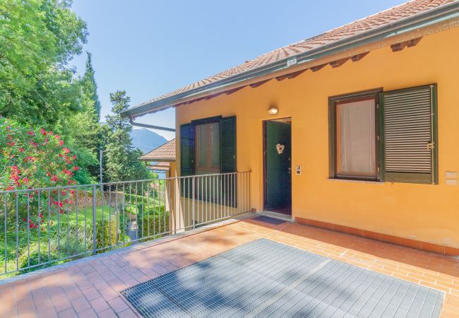 Apartment in Bellano - Tra Lago e Cielo Apartment in Bellano - Tra Lago e Cielo