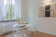 Apartment in Lecco - Da Vinci Retreat