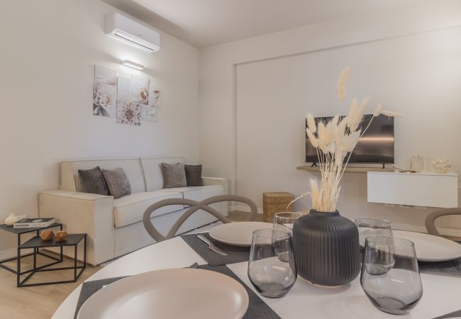 Apartment in Bellano - The Paraguays